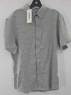 Men's Short-Sleeve Casual Button-Down Shirt in Light Gray